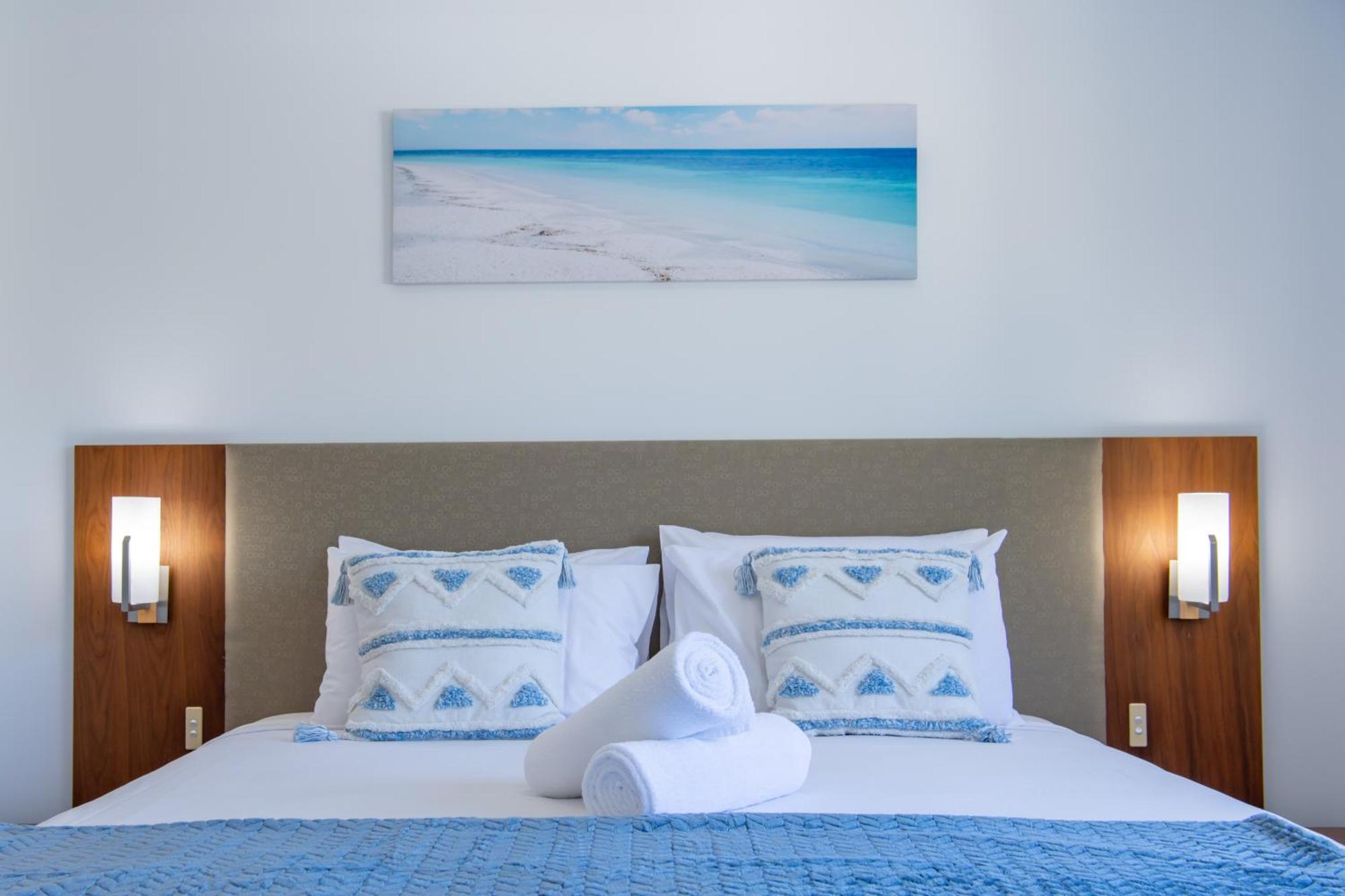 Airlie Summit Apartments Airlie Beach Exterior photo